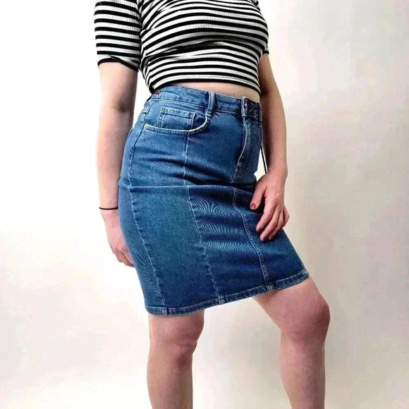 Anthro Pilcro & The Letterpress Blue Jean Skirt - Picture 4 of 7